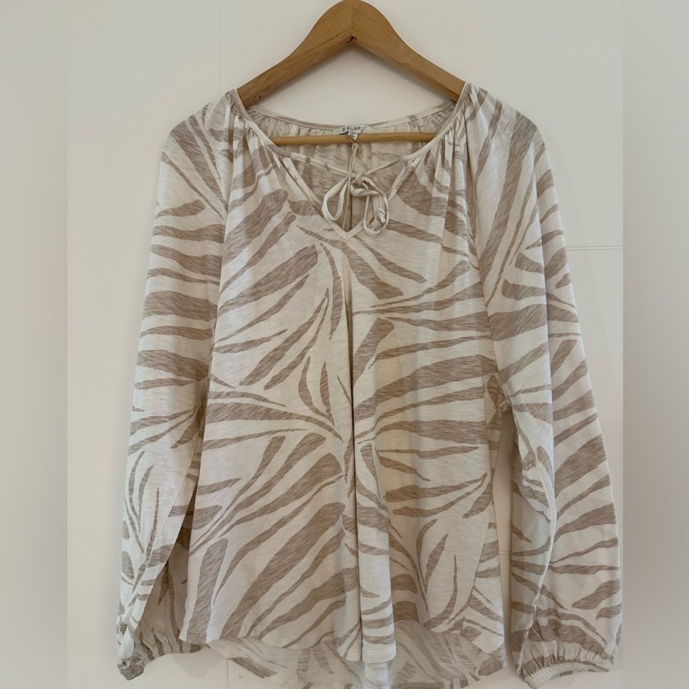 BNWT Z Supply Tropical Zebra Top, 100% cotton, size small.